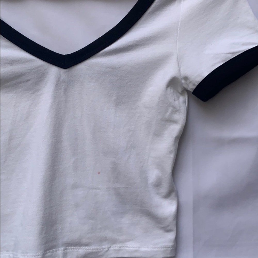 Crop Top - Picture 3 of 8
